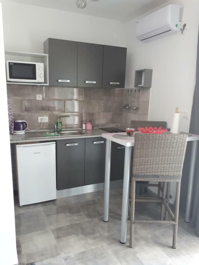Apartmani Korina Stari Grad Kültér fotó