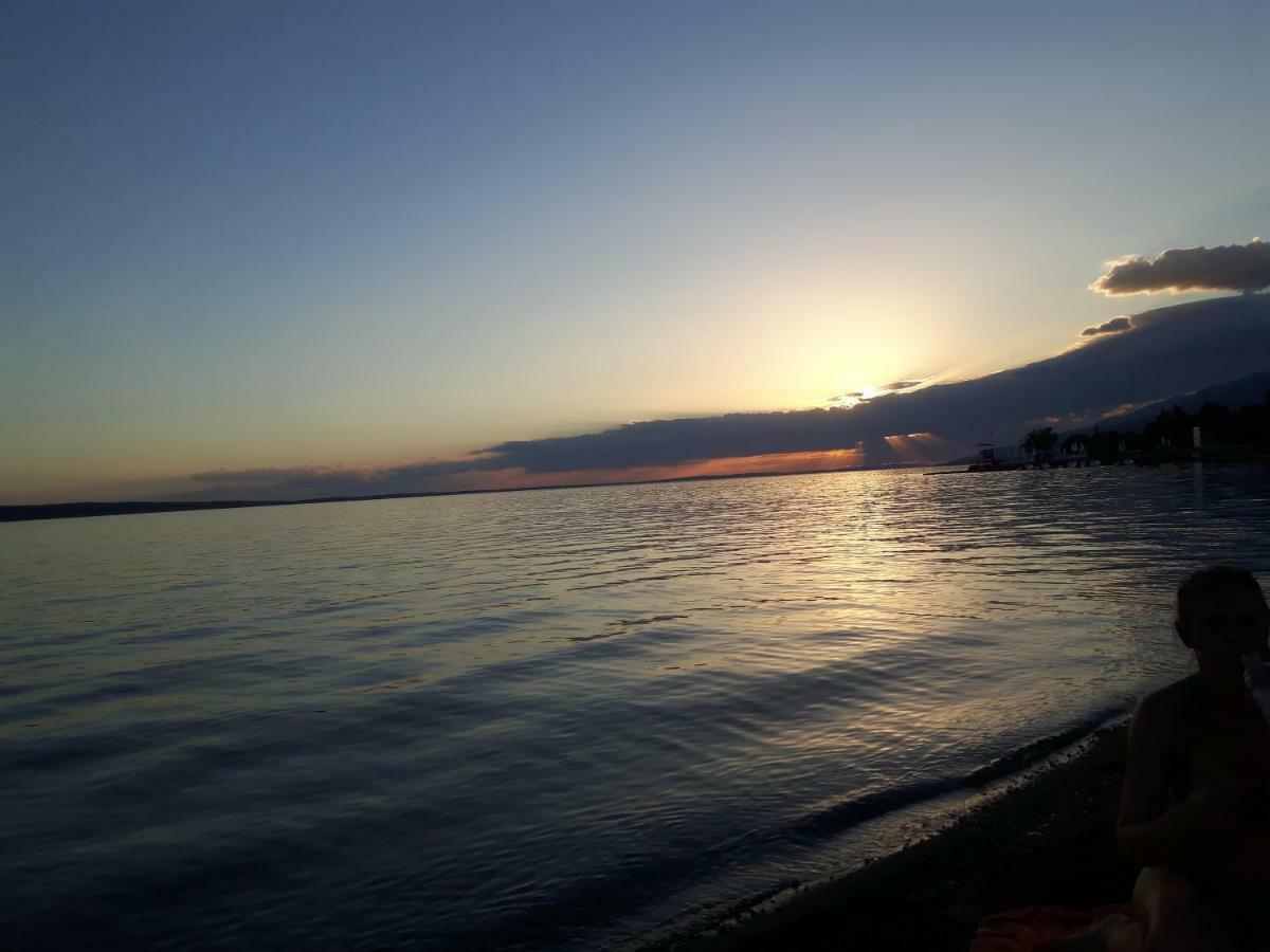 Apartmani Korina Stari Grad Kültér fotó